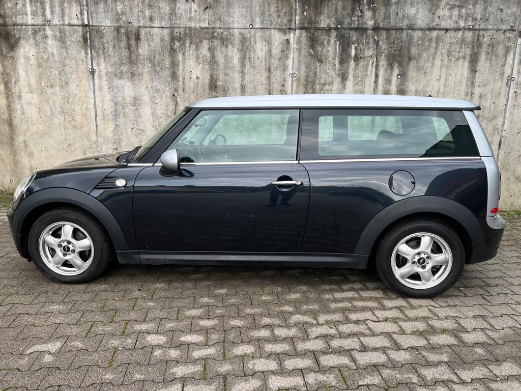MINI Cooper Clubman