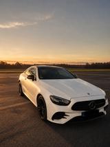 Mercedes-Benz E 200 Autom. -