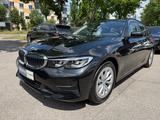 BMW 320d Touring Advant AUT~PDC~LiveCokpit~LED~AHK