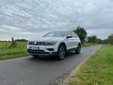 Volkswagen VW Tiguan Allspace Highline, 2.0 TSi, DSG,... - gebrauchte VW Tiguan Allspace aus dem Jahr 2017
