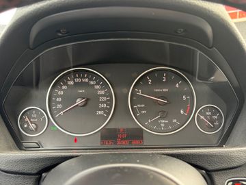 BMW 318 - 12