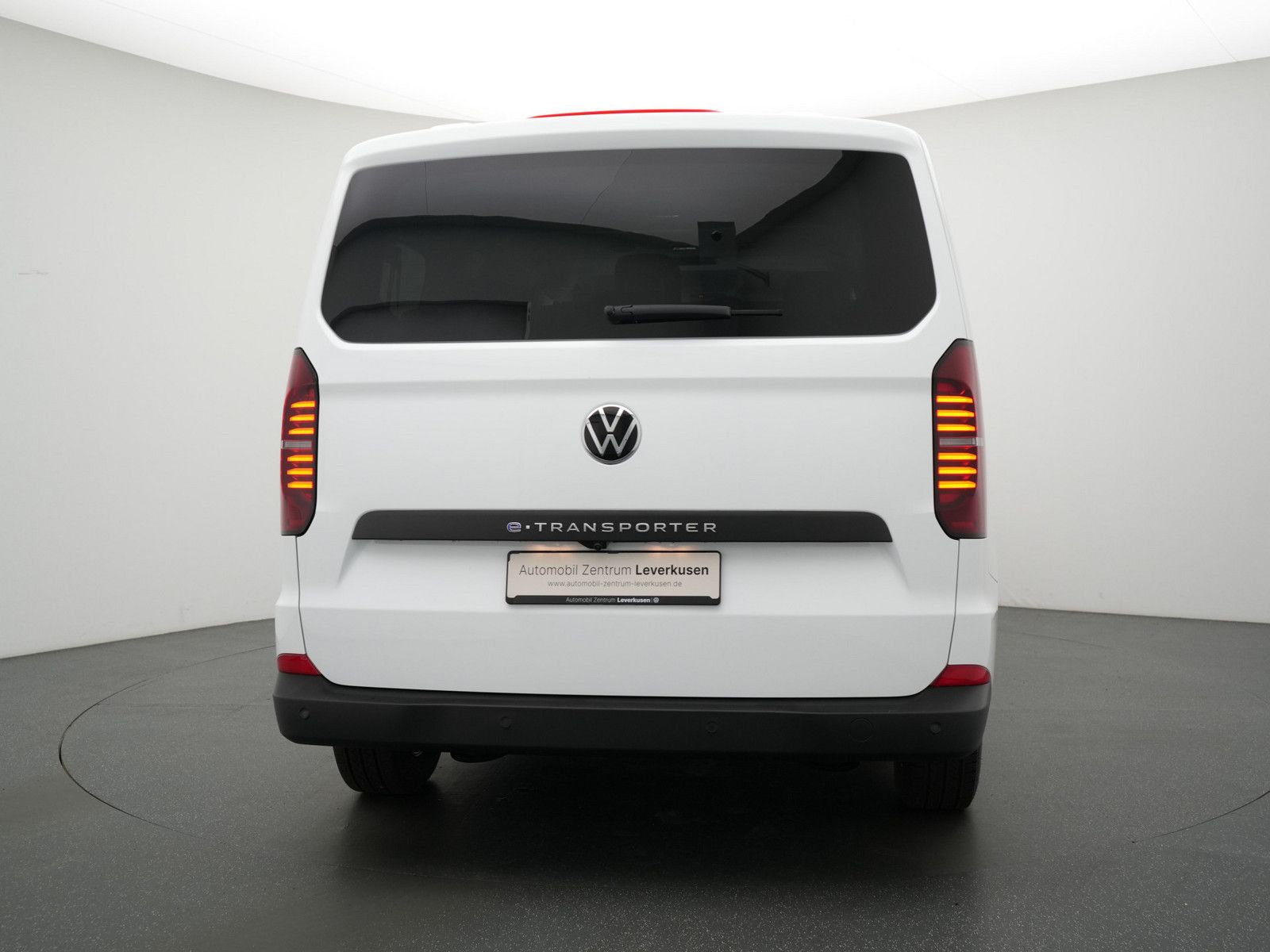 Volkswagen T7 Transporter - Bild 18