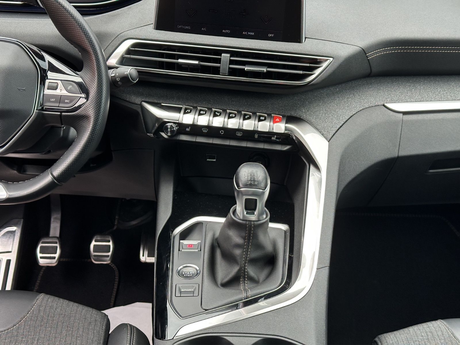 Fahrzeugabbildung Peugeot 3008 Allure*GT-Line*Navi*Pano*Spur*Totwinkel*360