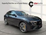 Maserati Levante Trofeo V8 Carbon, Pano, B&W - Maserati Levante: Trofeo
