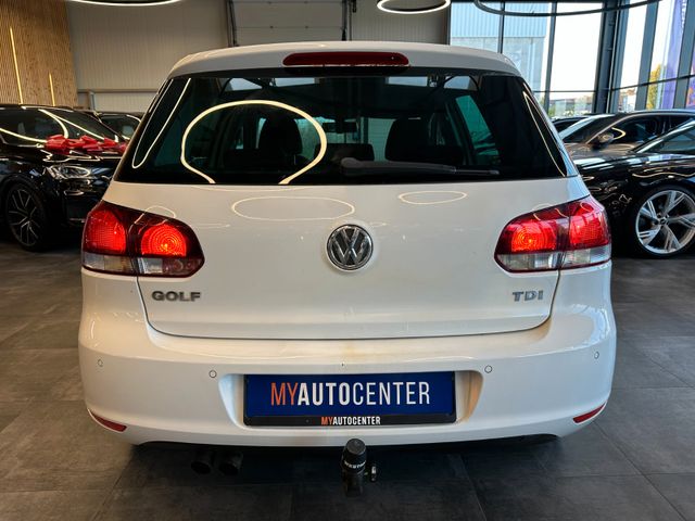 Volkswagen Golf VI*TEMPO*NAVI*PDC*ALCANTARA*1-HAND*