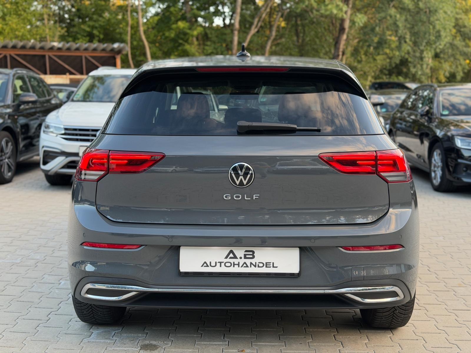 Volkswagen Golf VIII Lim. Active/LED/NAVI/Alu/Top Zustand., миниатюра 8