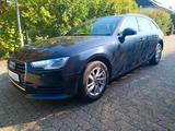 Audi A4 Avant 2.0TDI Automatik BiXen Navi Stdhzg 2.Hd - mit Diesel-Antrieb: Blau, Alcantara, Kombi, mit Klimaautomatik