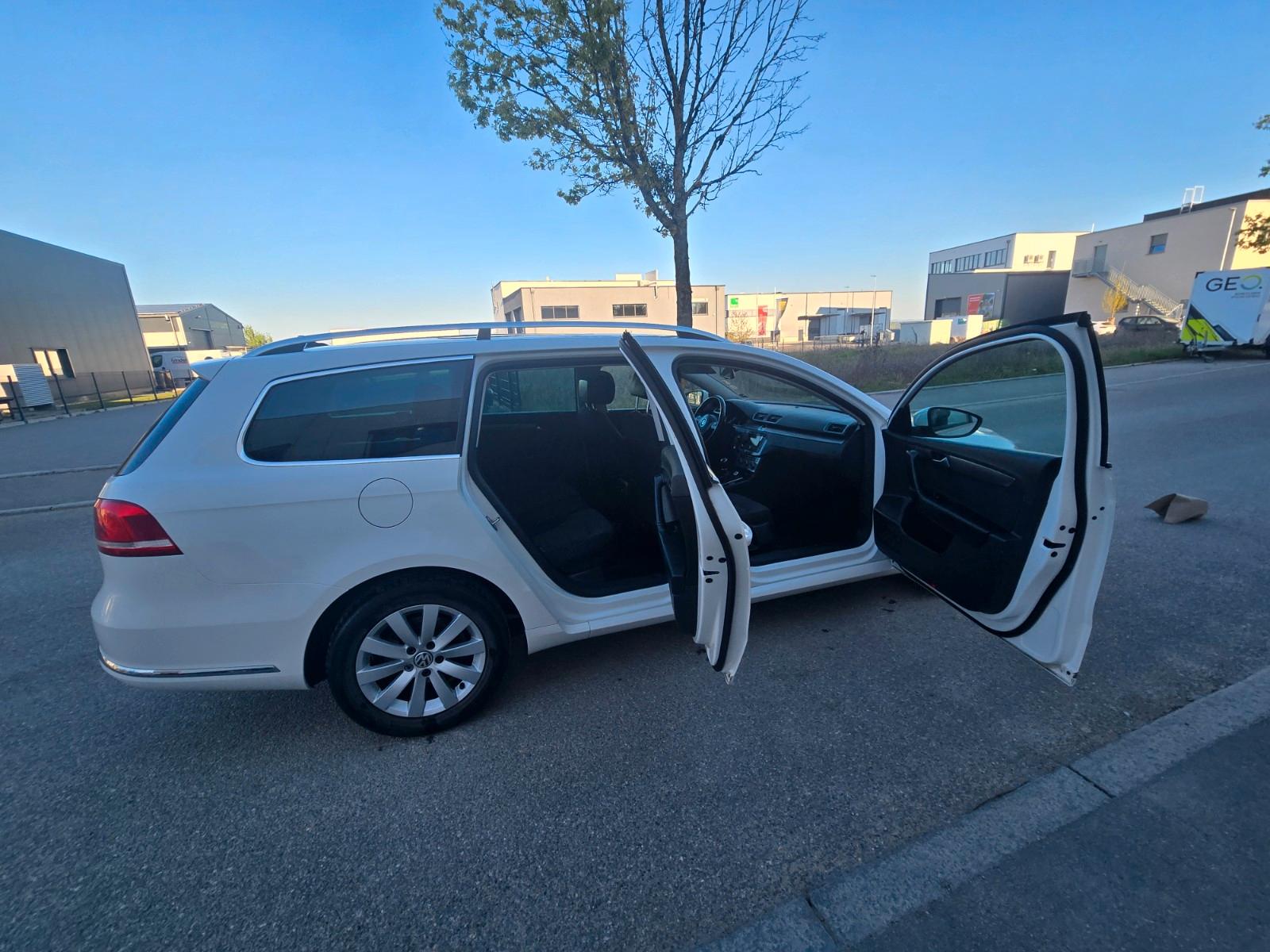 Volkswagen Passat 2014 — photo 14