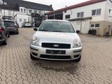 Ford Fusion Ambiente ! 1.Hand ! Zahnriemen , TÜV Neu - Ford Fusion: Ambiente