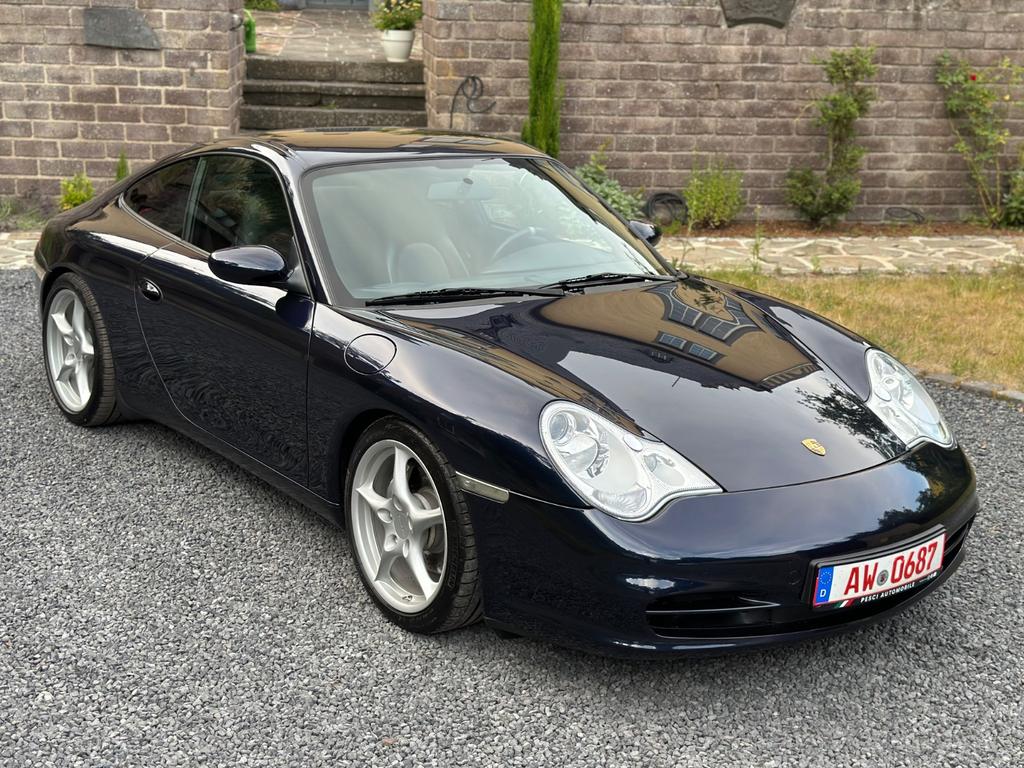 Porsche 996