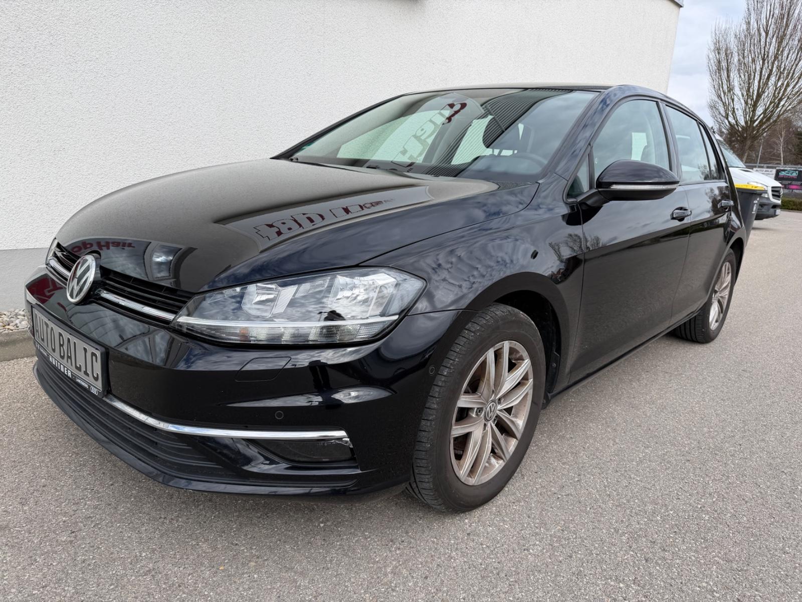Volkswagen Golf VII Lim. Comfortline BMT/ NAVI-AHK-Led
