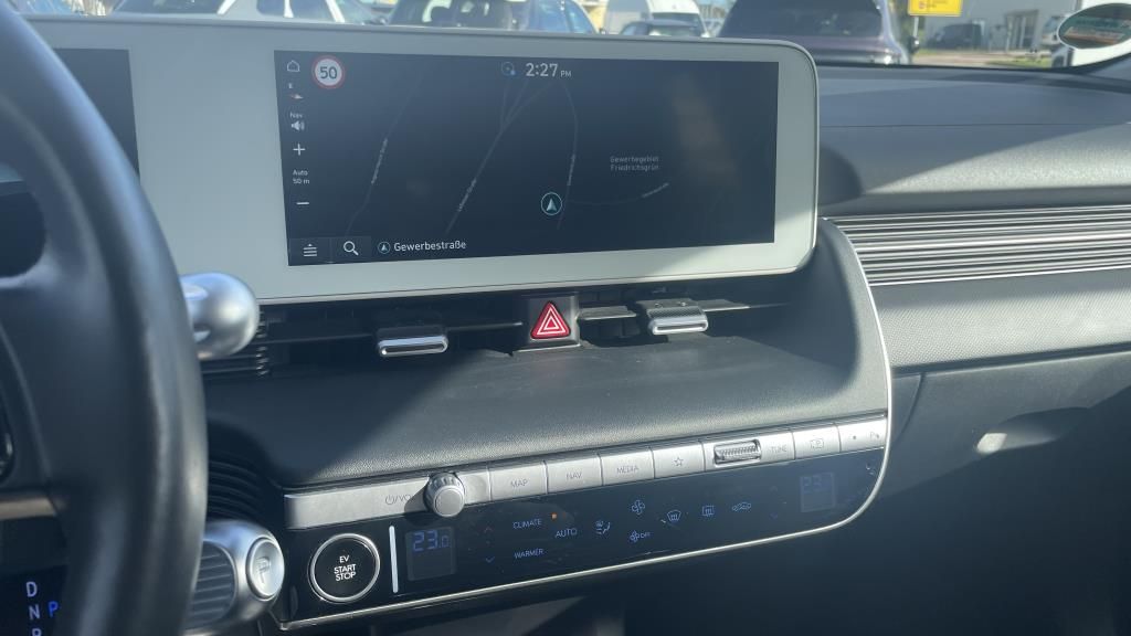 Autohaus Zimpel & Franke - Hyundai IONIQ 5 72,6 kWh Effi-Paket+SHZ+Kamera - Bild 15 Autohaus Zimpel & Franke - Hyundai IONIQ 5 72,6 kWh Effi-Paket+SHZ+Kamera - Bild 15