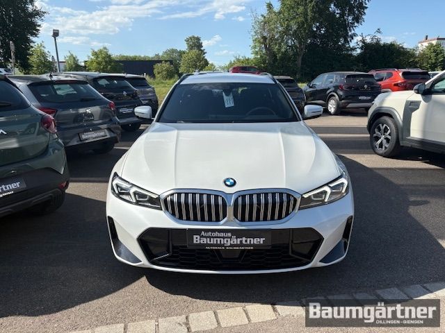 Fahrzeugabbildung BMW 330 i xDrive M-Sport Touring Kamera/ACC/Sitzh.