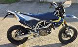 Husqvarna 701 Supermoto SM - HUSQVARNA SM