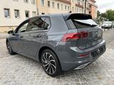 Volkswagen Golf VIII Style TOTW SPUR ACC LED VIRT SITZHZG - mit CNG-Antrieb: Limousine