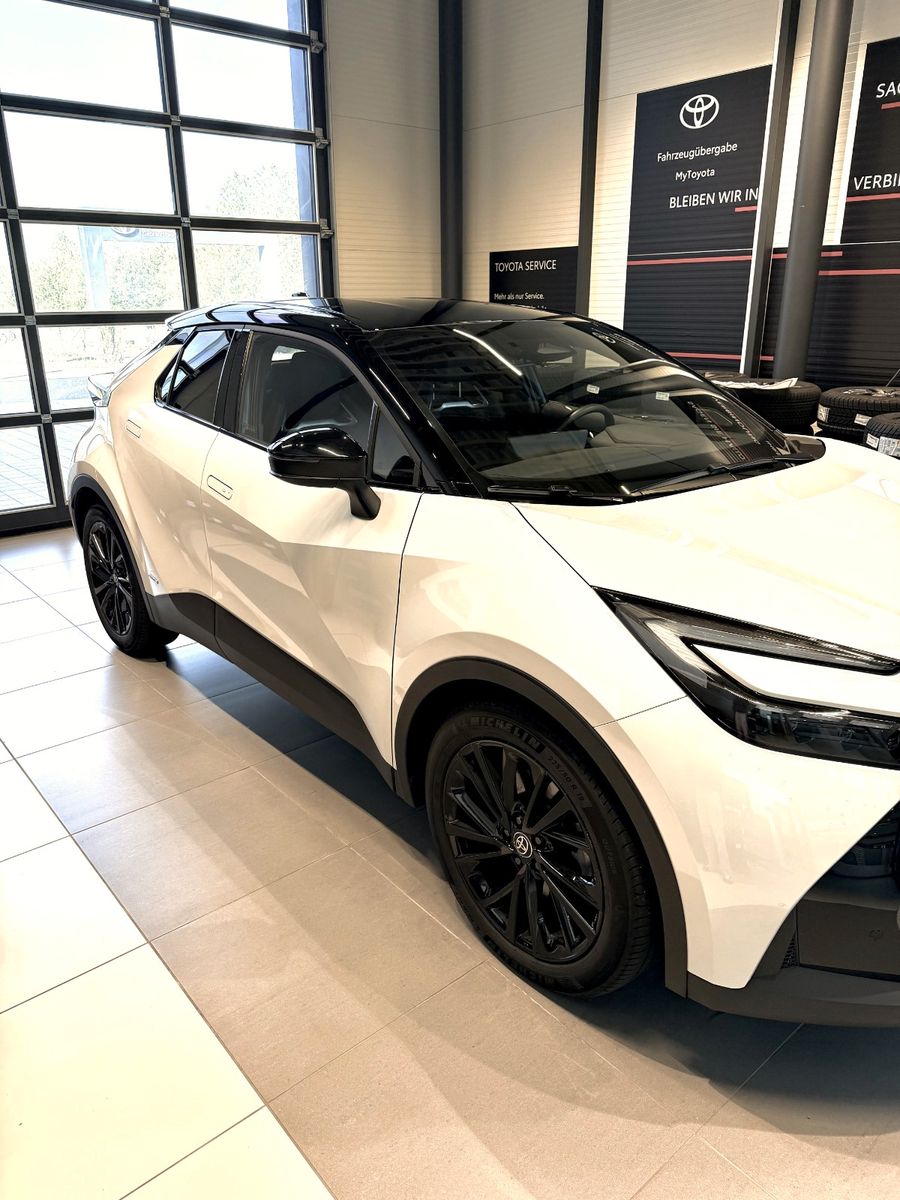 Toyota C-HR Hybrid AWD GR Sport foto 3