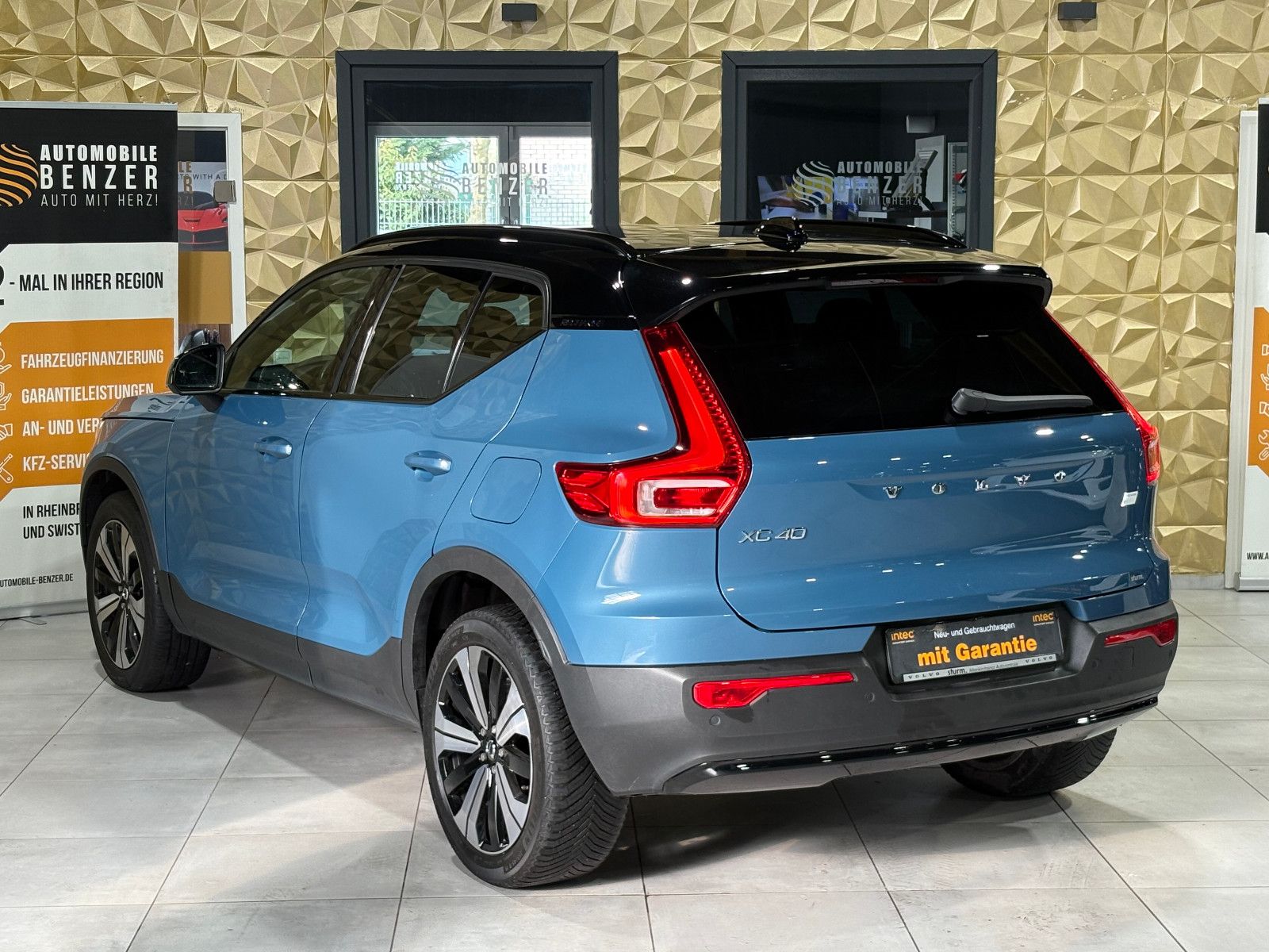 Fahrzeugabbildung Volvo XC 40 Core Plus Recharge Electric/KAMERA/CARPLAY