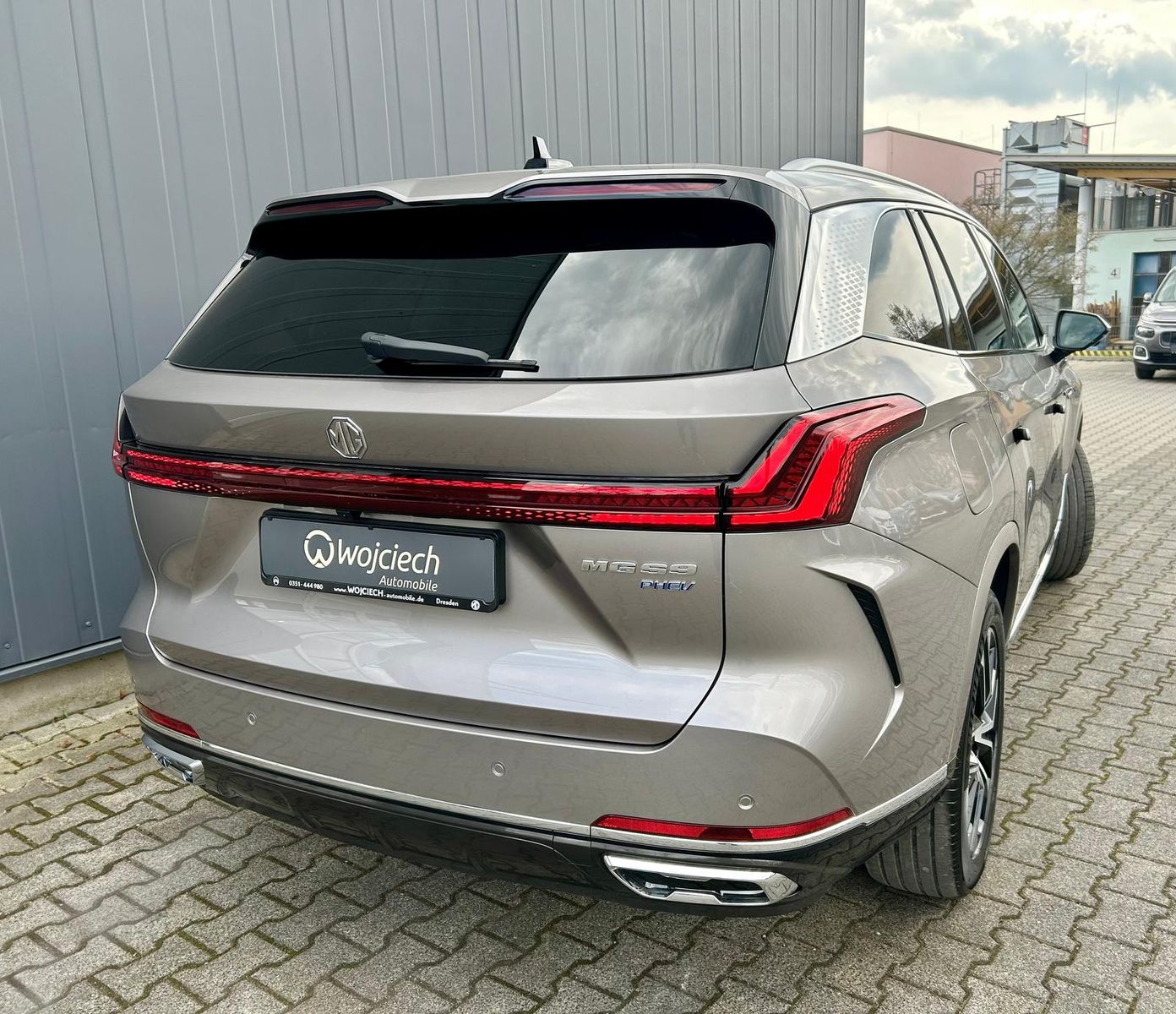 MG S9