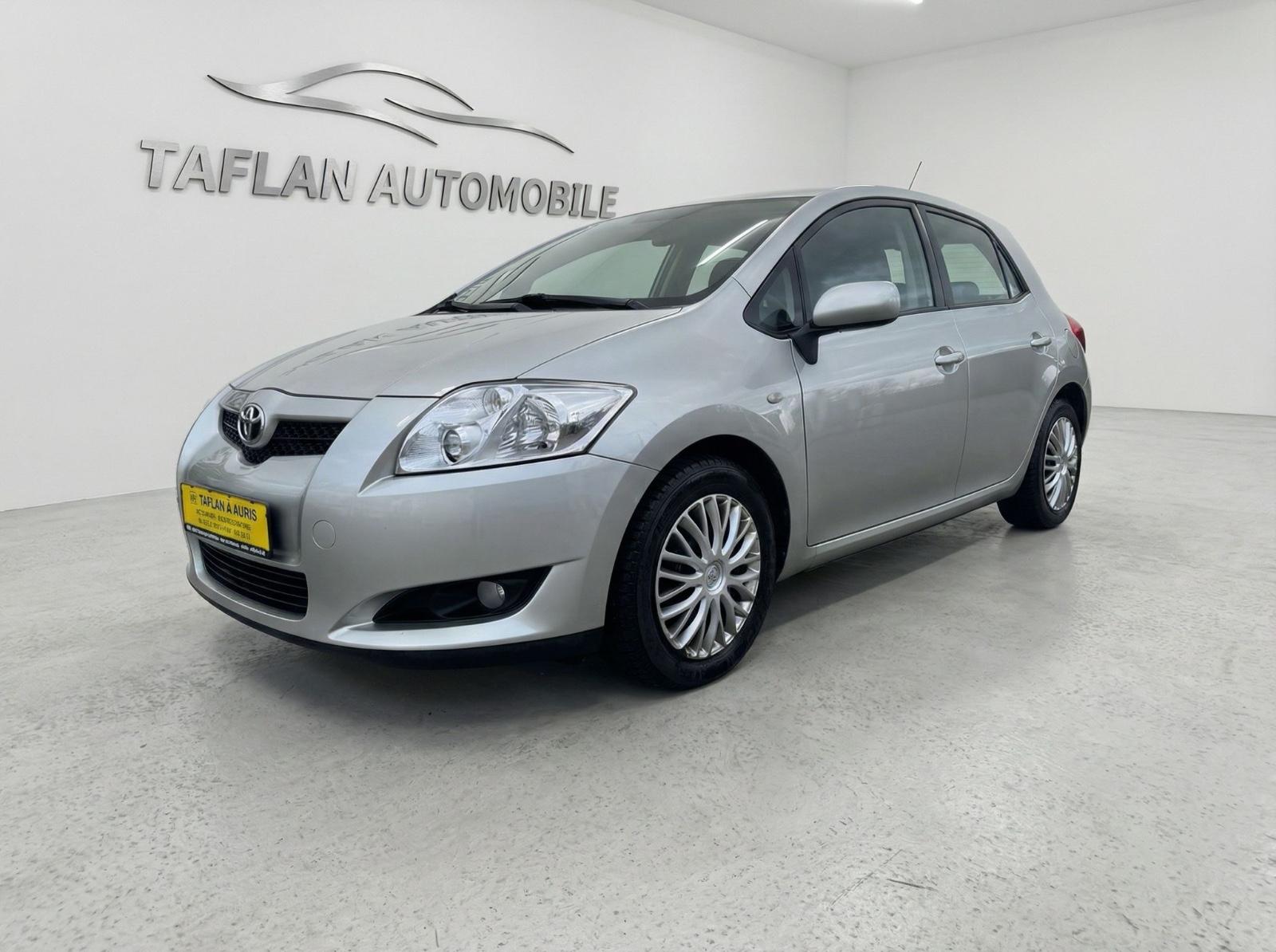 Toyota Auris Basis TÜV/NEU AUTOMATIK