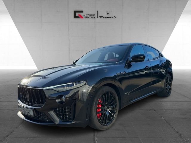 Maserati Levante SQ4 3.0 V6 GranSport Nerissimo Modelljah