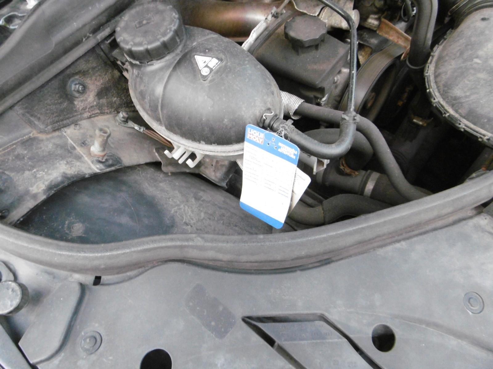 Mercedes-Benz C200 2008 — photo 20