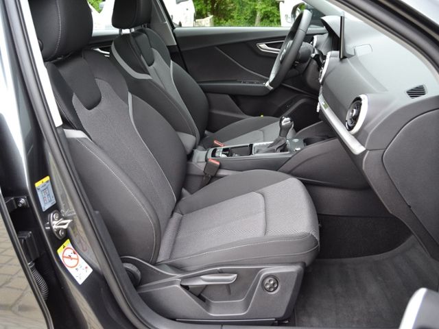 Q2 35 TFSI S-tronic S line MATRIX/INTERIEUR+KOMF