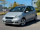 Mercedes-Benz A 200*Klima*Tempo*8-Fach*Panorama* - Mercedes-Benz A 200: Van