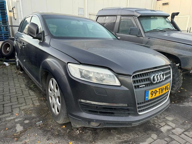 Audi Q7 3.0 TDI Quattro 2006 Loop Sloop