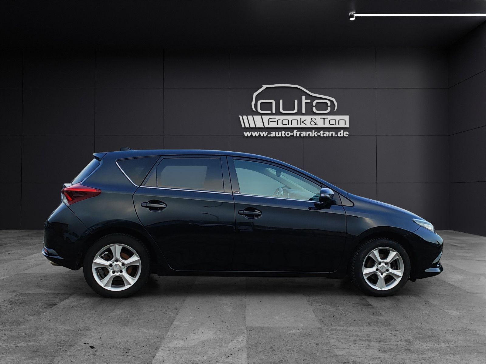 Fahrzeugabbildung Toyota Auris Edition-S+*Tempo*Blth*Klima*SitzHZ*Kamera*