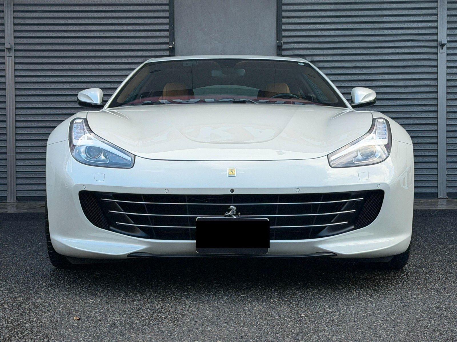 FERRARI GTC4Lusso