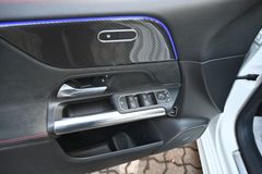 MERCEDES-BENZ B 220 d AMG Line PANO LEDER AUTOM 360°CAM LED