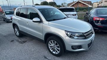 Volkswagen Tiguan - 2