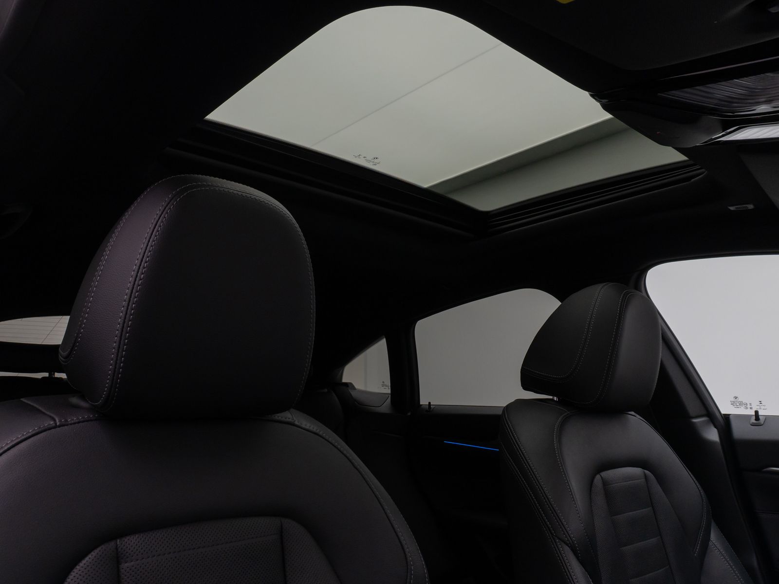 Fahrzeugabbildung BMW i4 M50 Gran Coupè Glasdach 360°HUD DAB H/K ACC