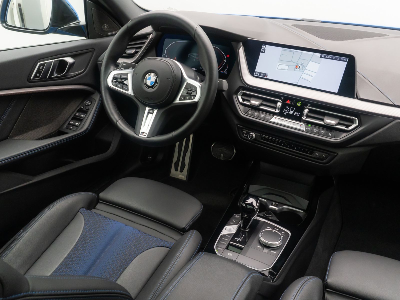 Fahrzeugabbildung BMW 218i Gran Coup&eacute; M Sport DAB H/K Panorama Komfort
