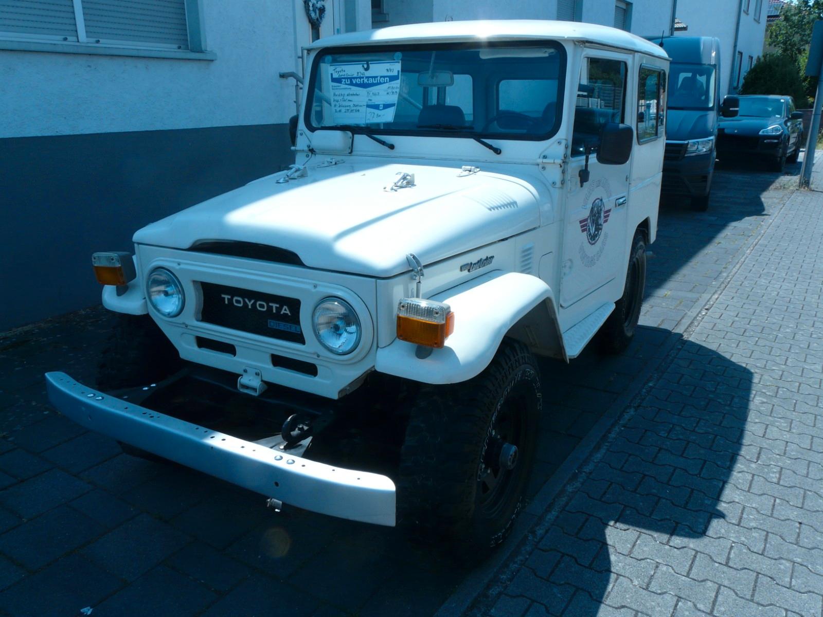 Toyota Land Cruiser BJ42