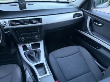BMW 318 - 12