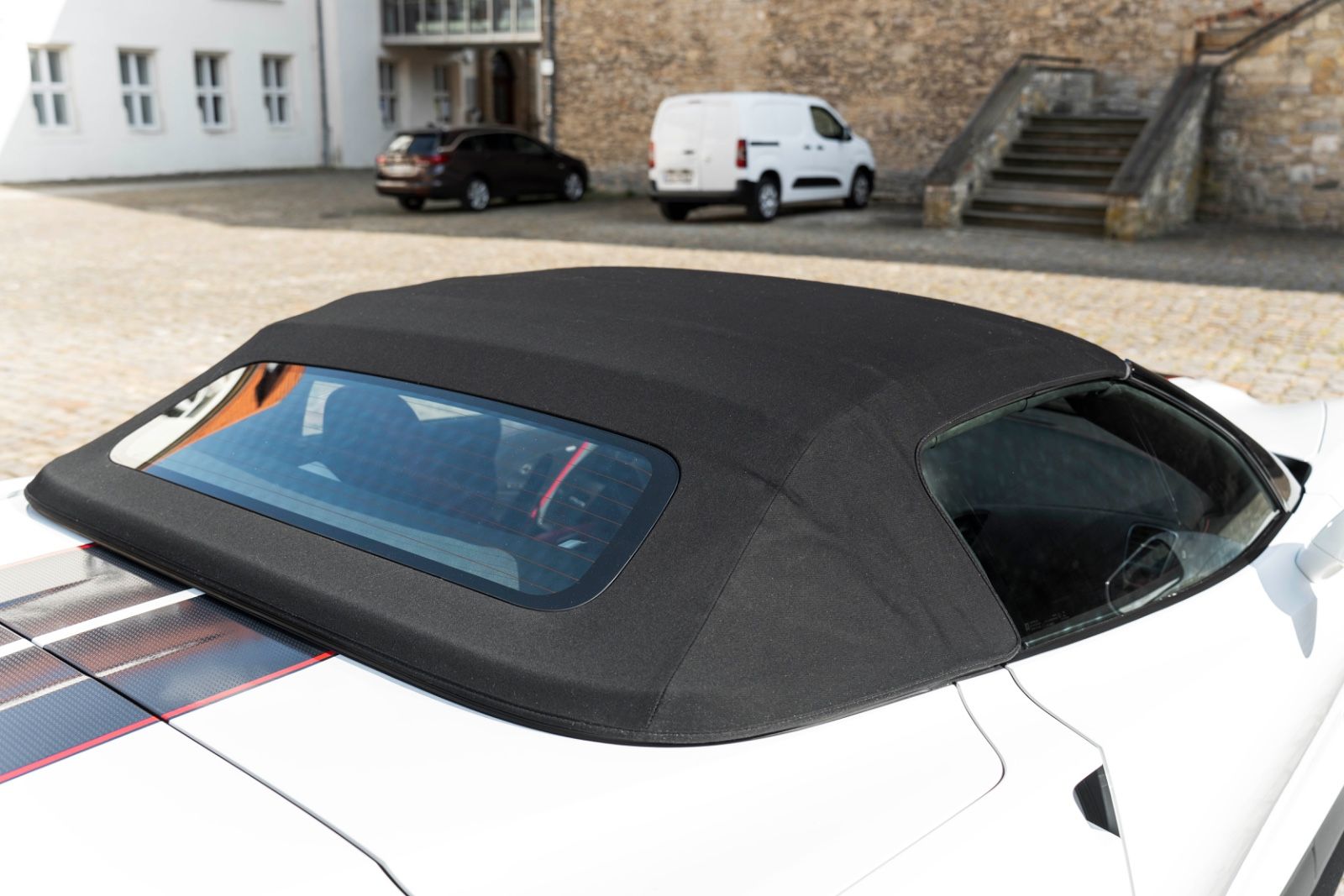 Fahrzeugabbildung Corvette Z06 CABRIOLET 6,2L 2LZ HUD BOSE KAM NAV