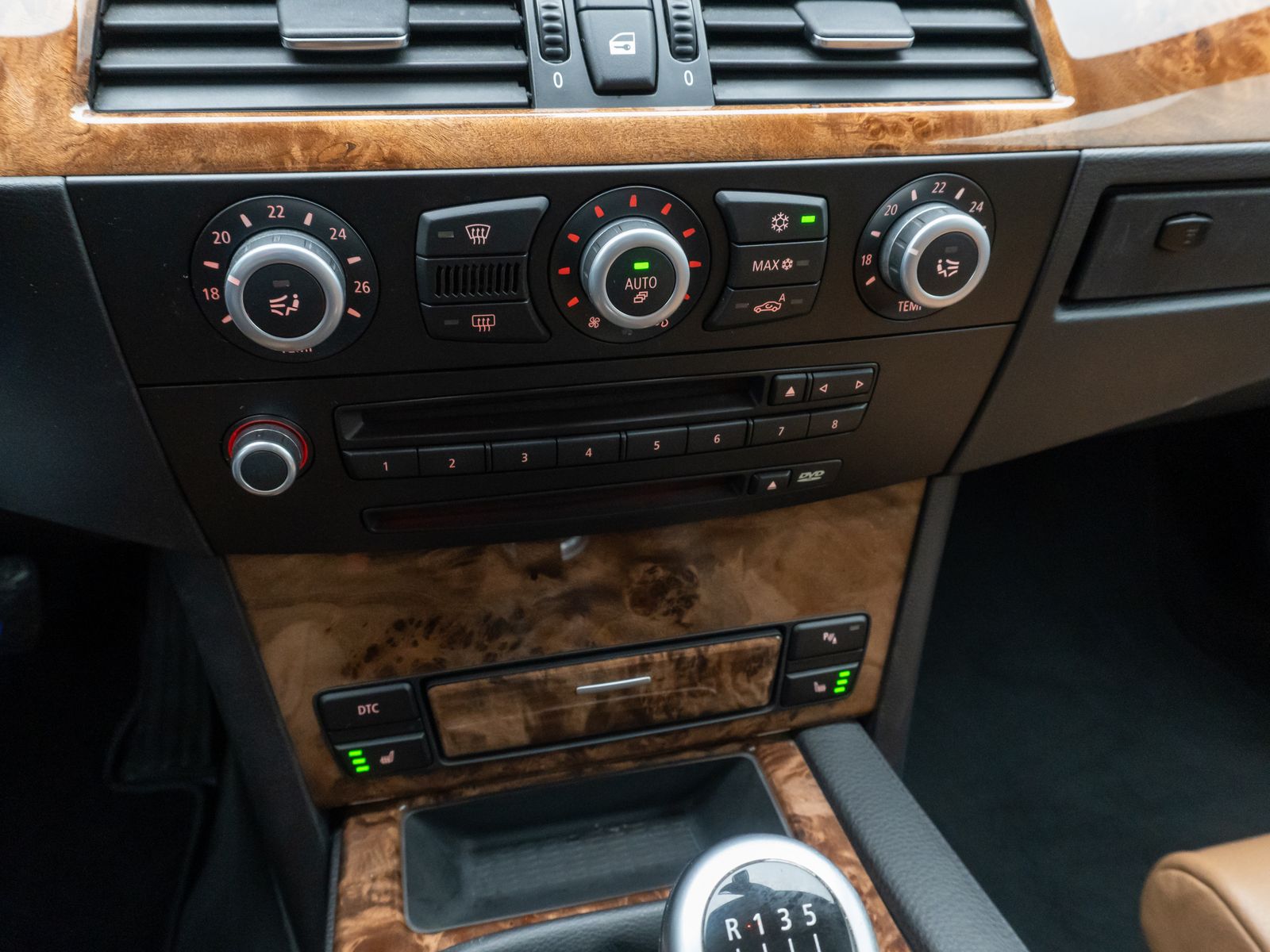 Fahrzeugabbildung BMW 525d Tempomat PDC Xenon NaviPro AHK Lordos HUD