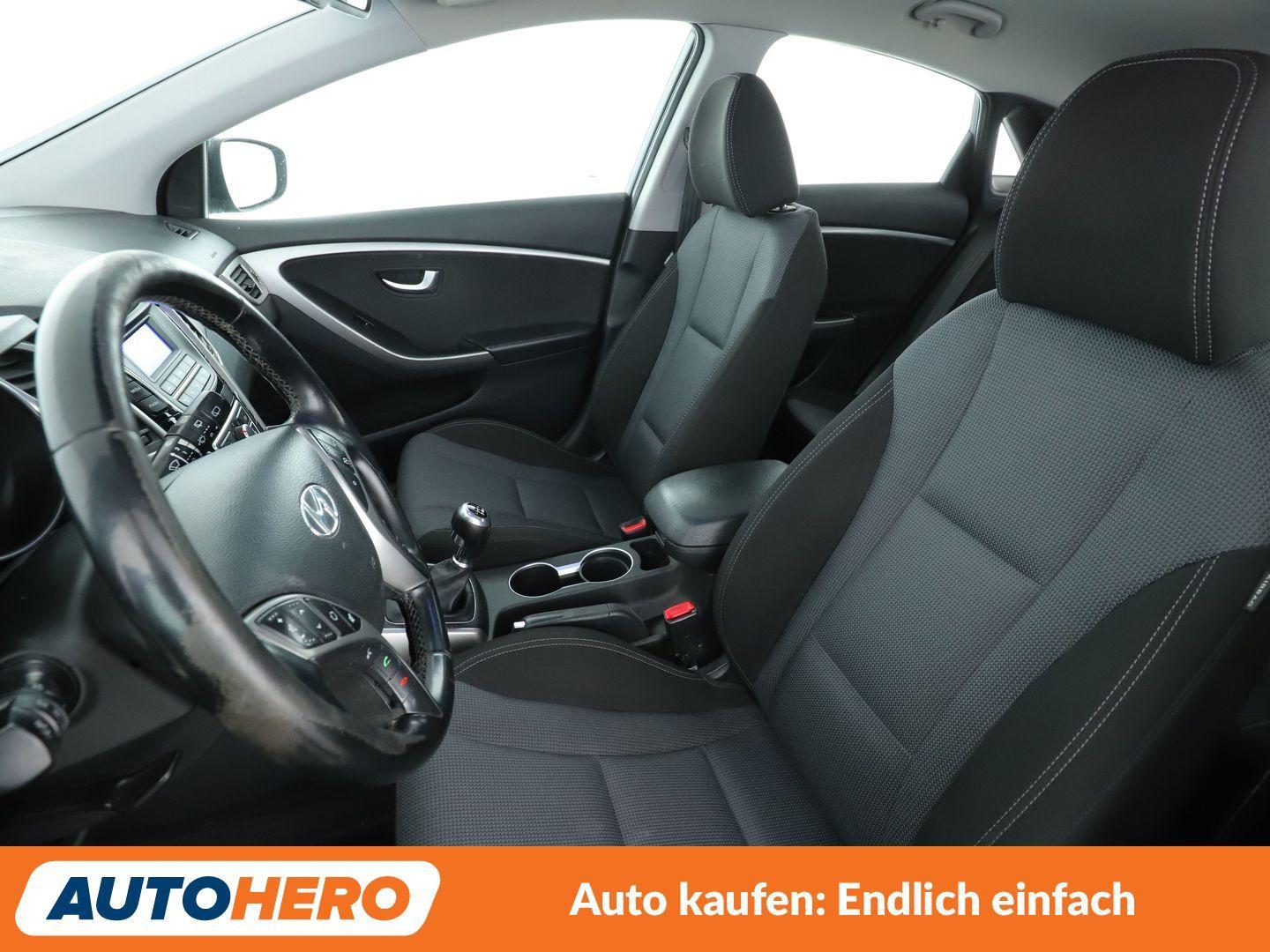Hyundai i30 1.6 GDI YES!*TEMPO*PDC*KLIMA*GARANTIE*