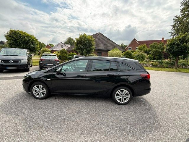 Image of Opel Astra