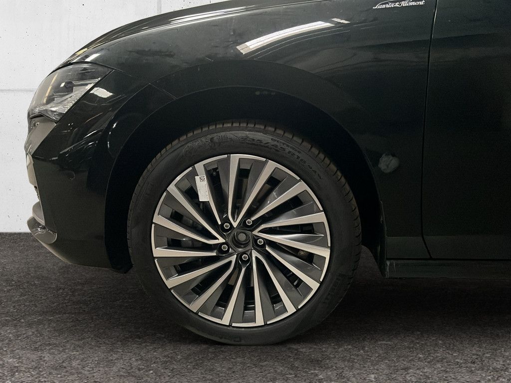 Skoda Superb - Bild 22