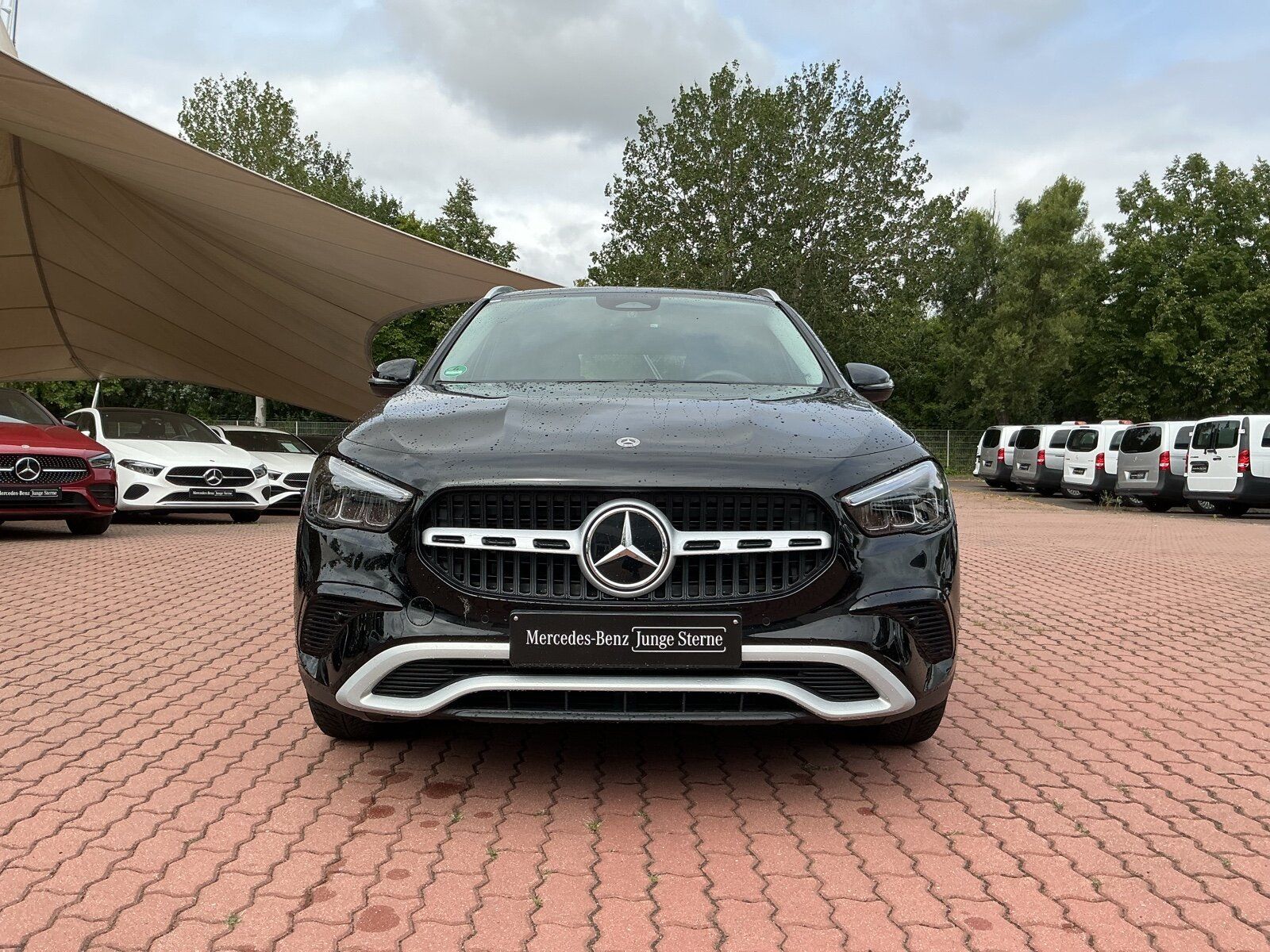 Mercedes-Benz GLA 200 MBUX Prem RüCam Spur WinterPak Totw AHK imagem 2