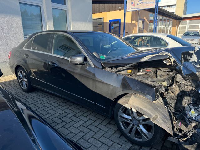 Fahrzeugabbildung Mercedes-Benz E 220 CDI BlueEfficiency Avantgarde AMG Paket