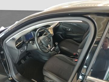 Fotografie des Opel Corsa F Elegance