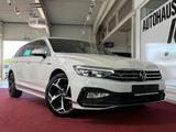 Volkswagen Passat Variant 2.0 TDI DSG R-Line *LED*Virtual* - Volkswagen Passat: Kombi, R Line