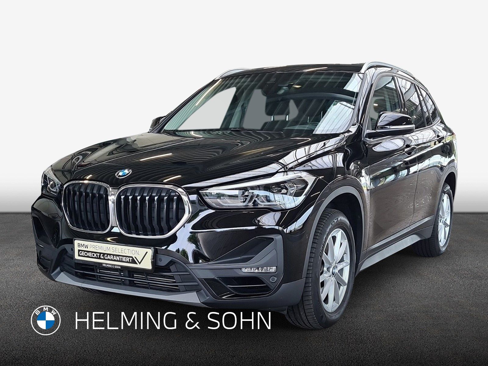 BMW X1 sDrive20i Advantage DAB LED Pano Navi AHK Shz