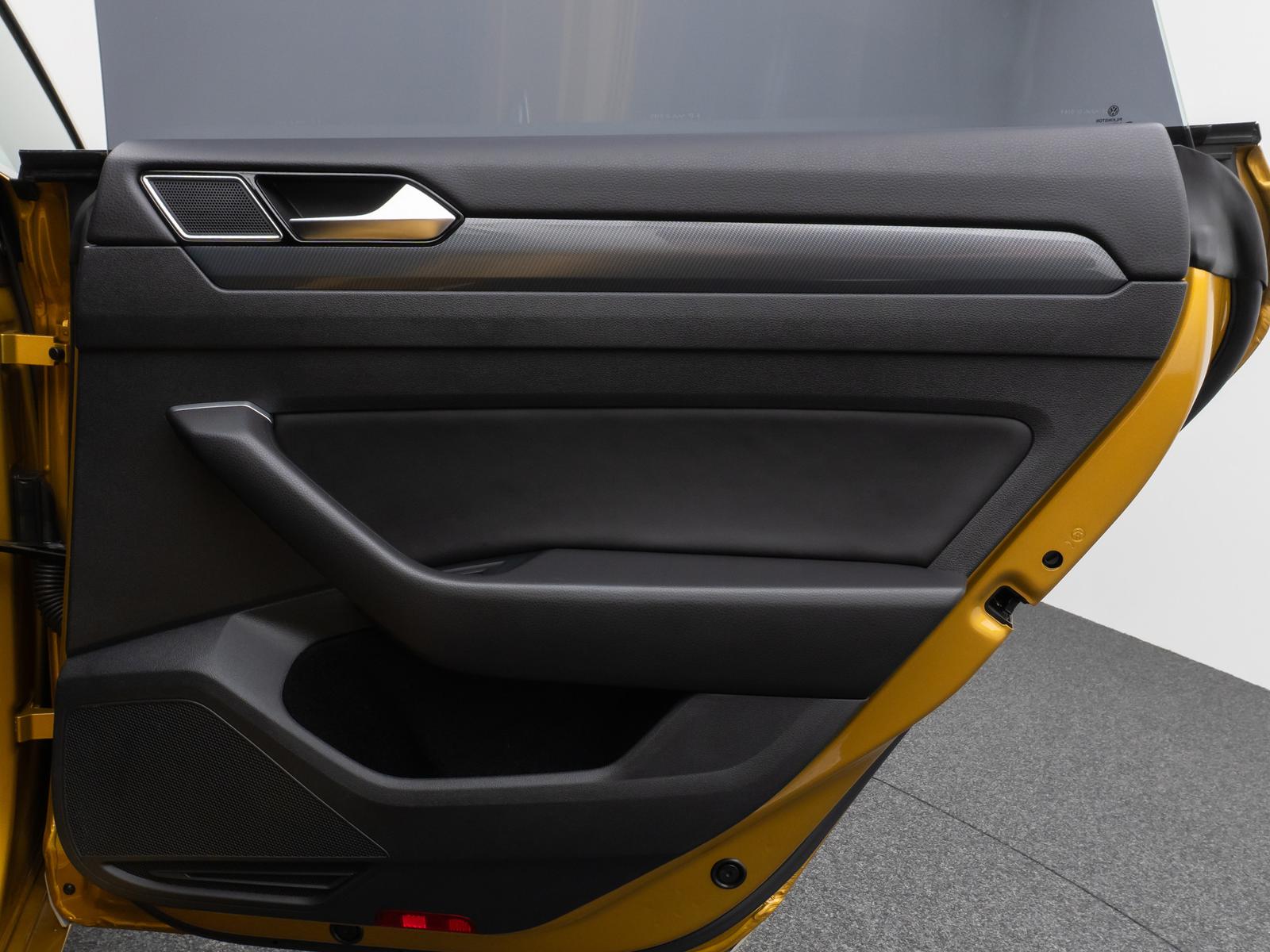 Volkswagen Arteon R-Line Kamera Fernlichtassist ACC 8Fach, миниатюра 29