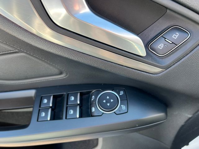 Focus 1,5 EcoBlue 88kW Titanium*Sync3*Kamera*PDC