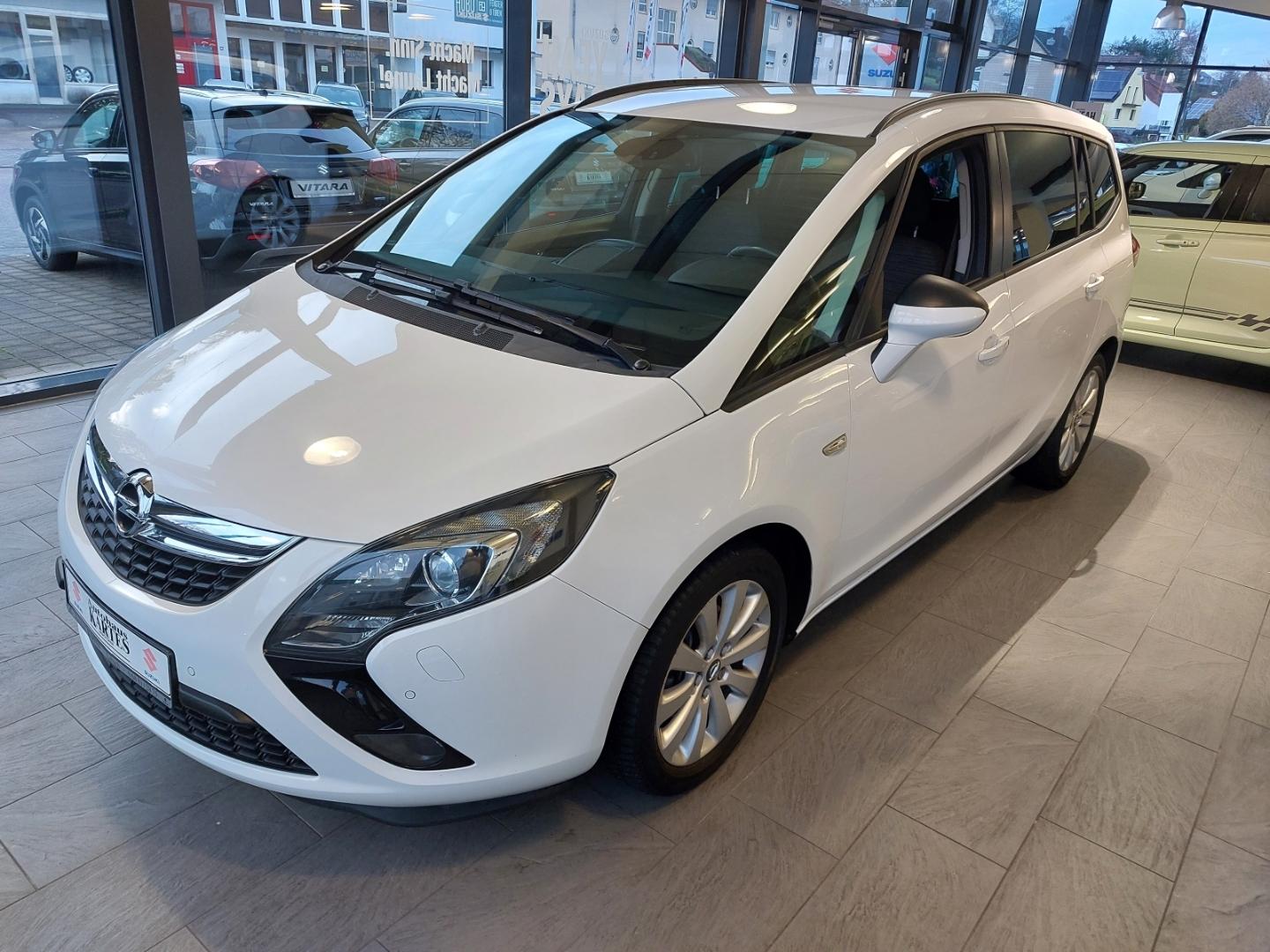 Opel Zafira C Tourer Style Kam AHK Nav SHZ Scheckheft