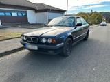 BMW 525i E 34 Automatik 6 Zylinder - BMW 525: 525i E34